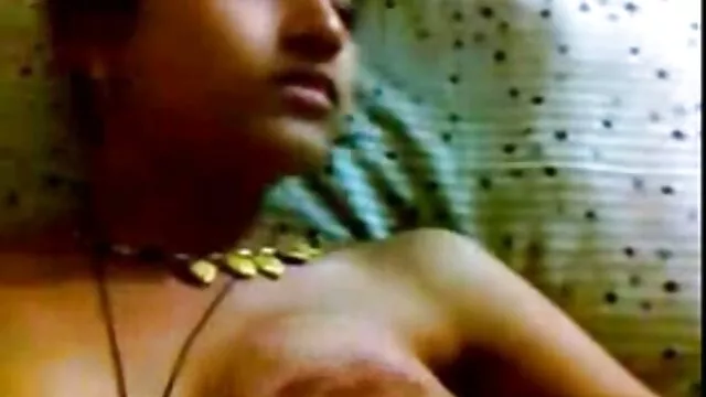 Des film x amateur cougar femmes russes attirent un jeune mec pour la baise, par Blondelover