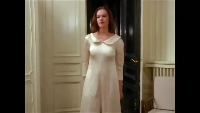 Des amis film x amteur luttent et baisent
