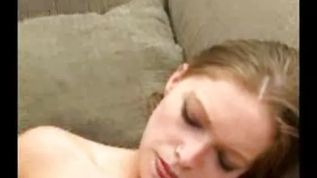 Belle brune éjacule film x streaming amateur