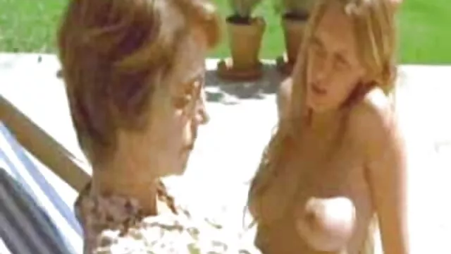 Fille sexy fait video x amateur en streaming une pipe.