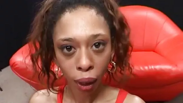 Chaud extrait video porno amateur ébène anal